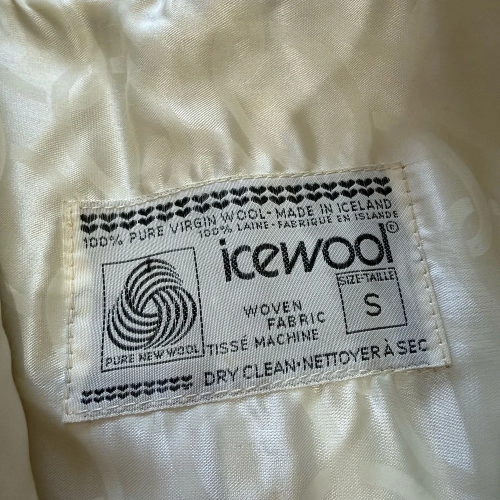 Elegant Black and White Cape Icelandic Design Vintage Small 100% Virgin Wool - Picture 3 of 9